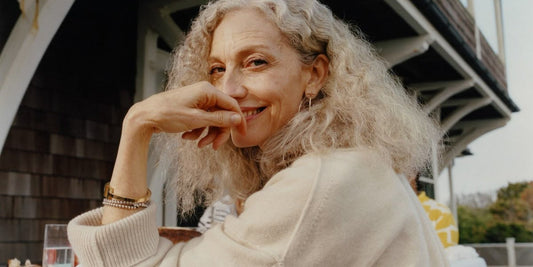 woman in menopause with Serelys